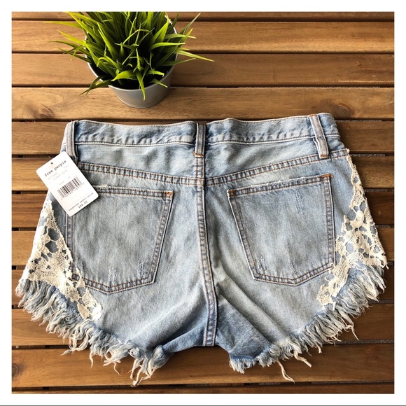 Free People Lace Hem Shorts Denim 28 - Picture 7 of 8